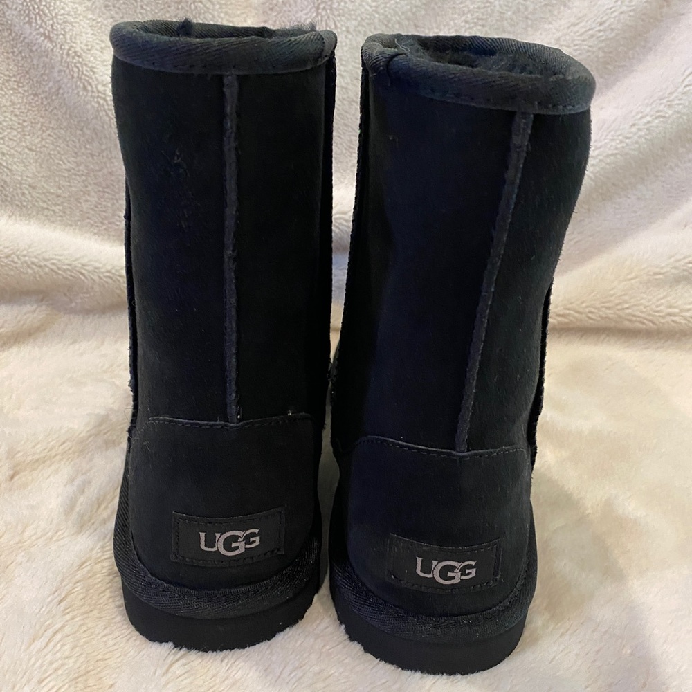 UGG Classic II Clear Glitter Stars Black Boots Kids Size 6 = Women's Size 7 NWOB - Picture 6 of 10